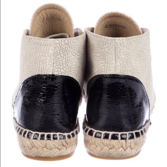 2015 CHANEL espadrille shoes - Karl Lagerfeld Cruise Collection - Picture 4 of 10